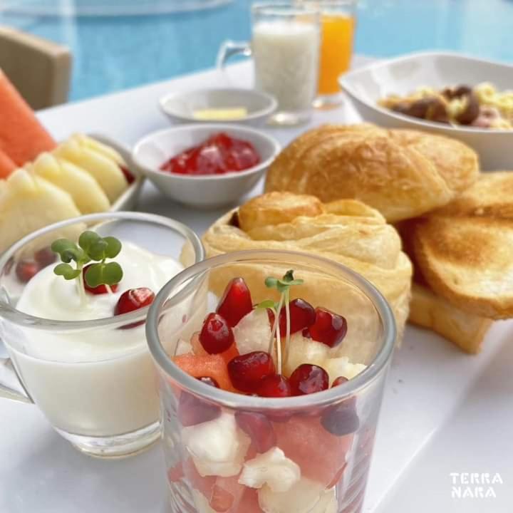 Hotel Terra Nara Pattaya Zewnętrze zdjęcie